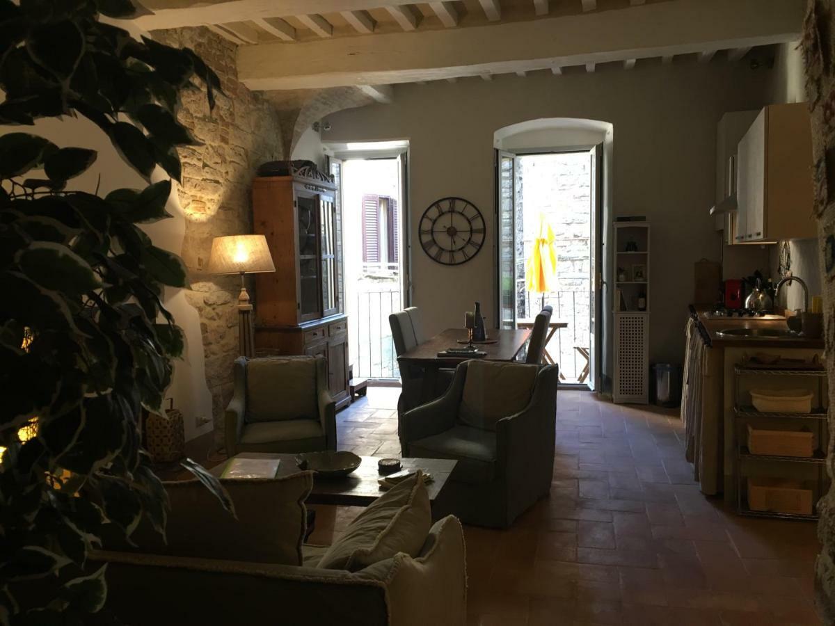 Ferienwohnung Il Rifugio Dell' Artista Todi Exterior foto